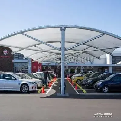 مظلات سيارات في مستشفى الملك عبدالعزيز التخصصي