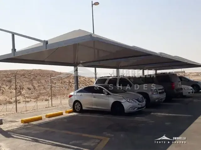 مظلات سيارات هرمية بدعم علوي — أمبريلا لمظلات السيارات
